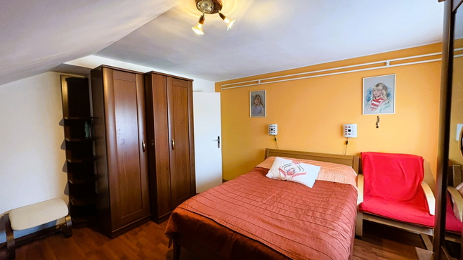 Lokacija: Ljubljana mesto, Šiška, Šentvid