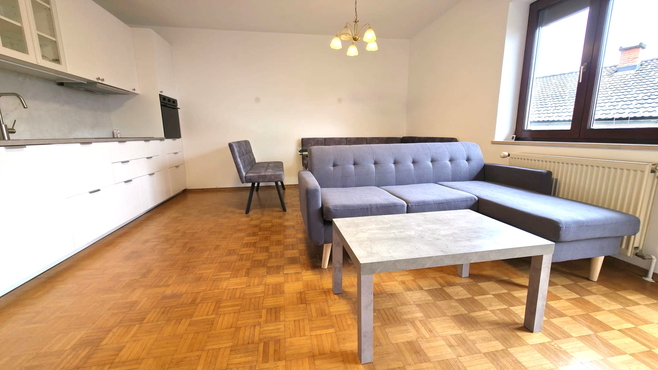 Lokacija: Ljubljana mesto, Bežigrad, Črnuče