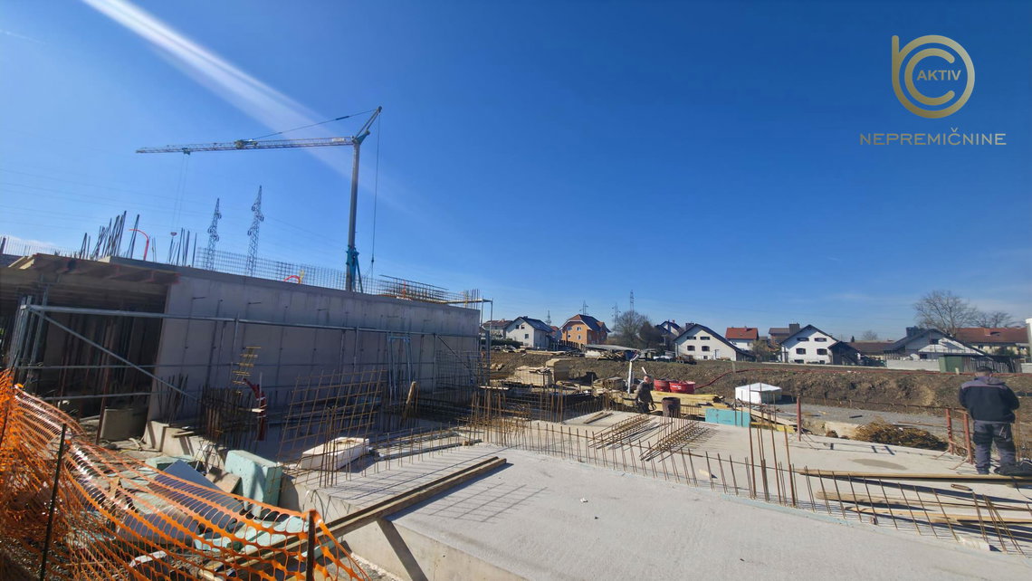 Lokacija: Ljubljana mesto, Moste-Polje, Zg. Zadobrova