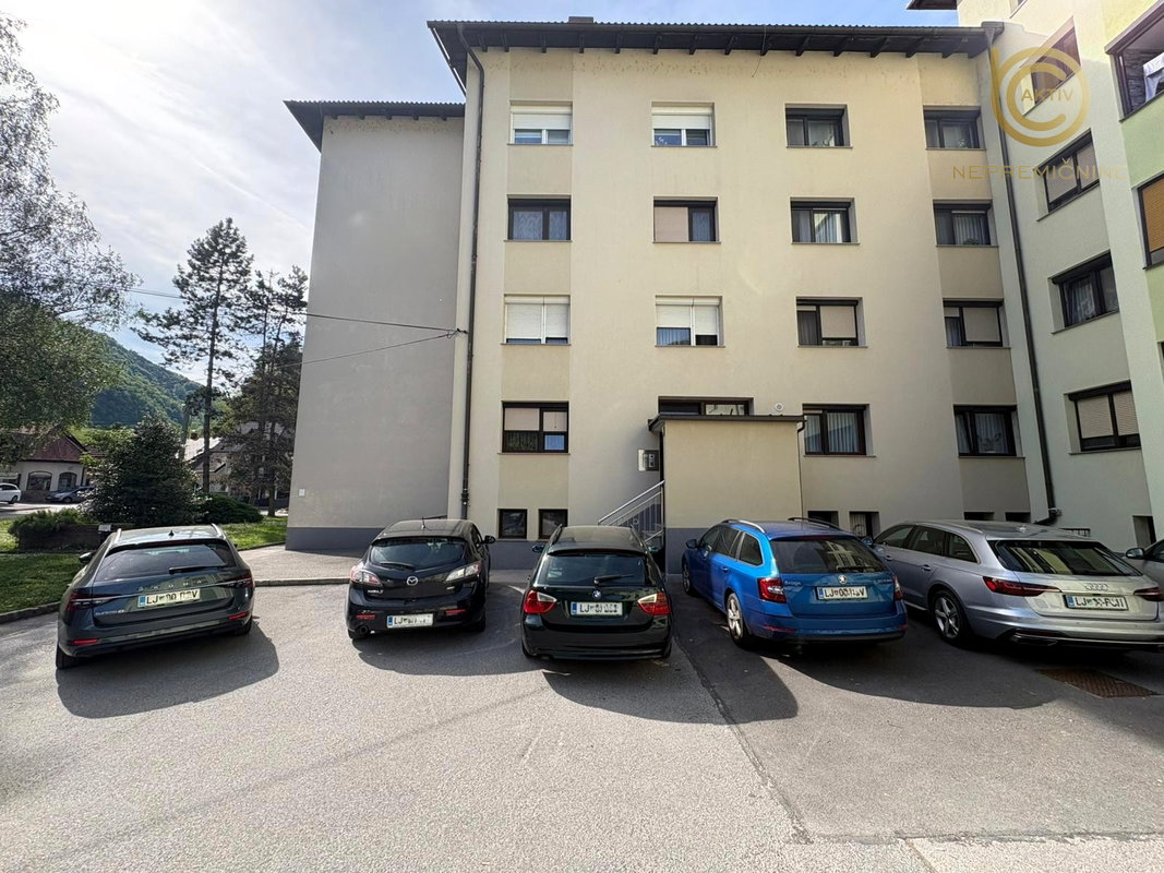 Lokacija: Zasavska, Zagorje ob Savi, Kisovec