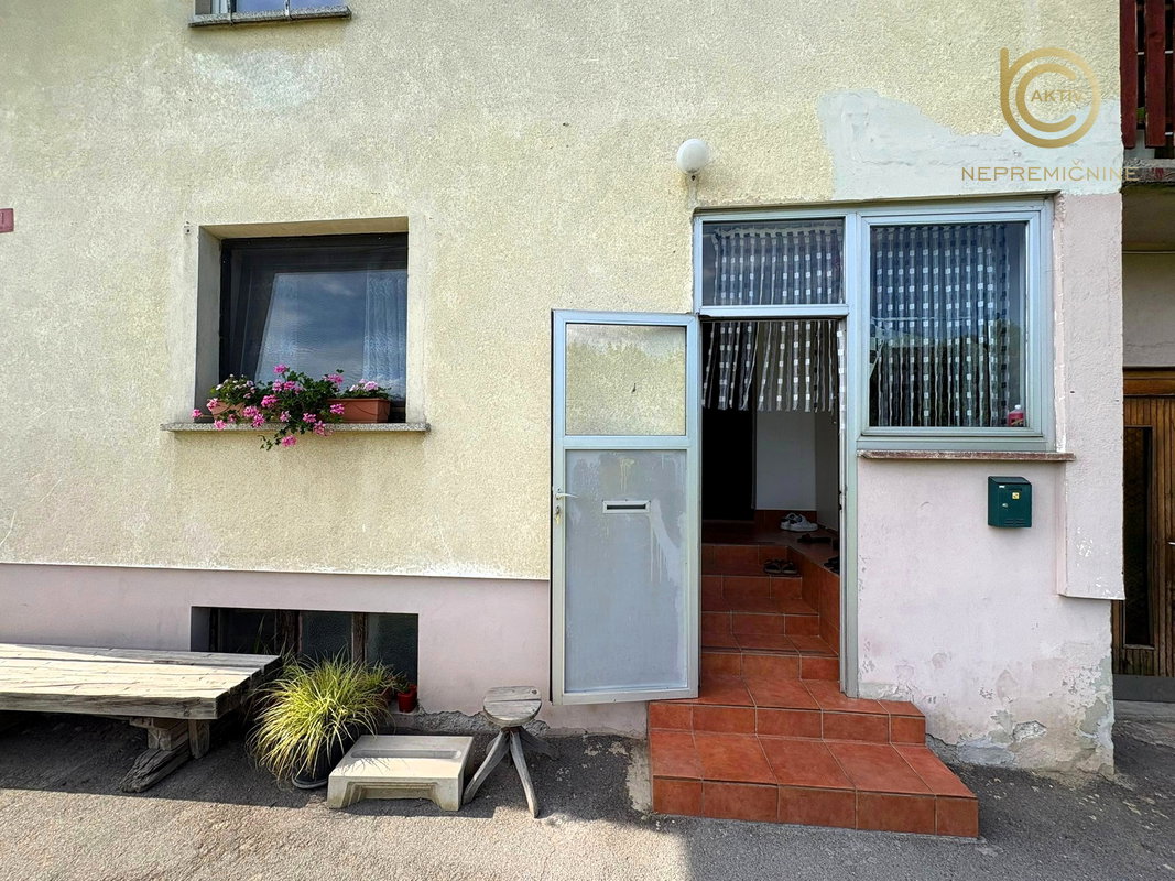 Lokacija: Ljubljana okolica, Domžale, Zaboršt