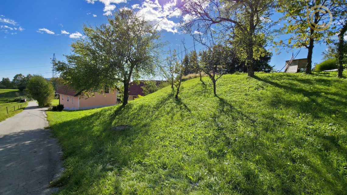 Lokacija: Ljubljana okolica, Lukovica, Trnovče