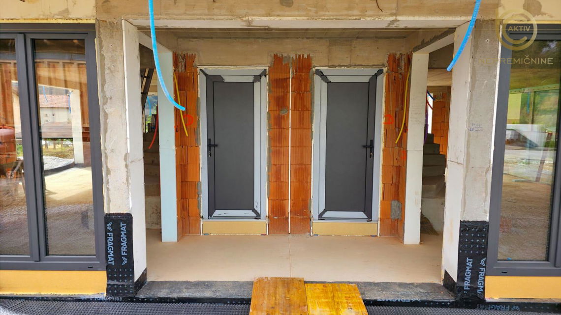 Lokacija: Ljubljana okolica, Litija, Litija