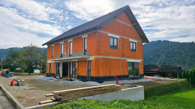 Lokacija: Ljubljana okolica, Litija, Litija