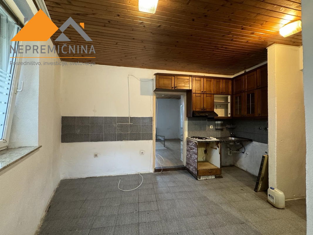 Lokacija: Ljubljana mesto, Moste-Polje, Moste