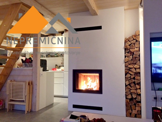 Lokacija: Gorenjska, Cerklje na Gorenjskem, Ambrož pod Krvavcem