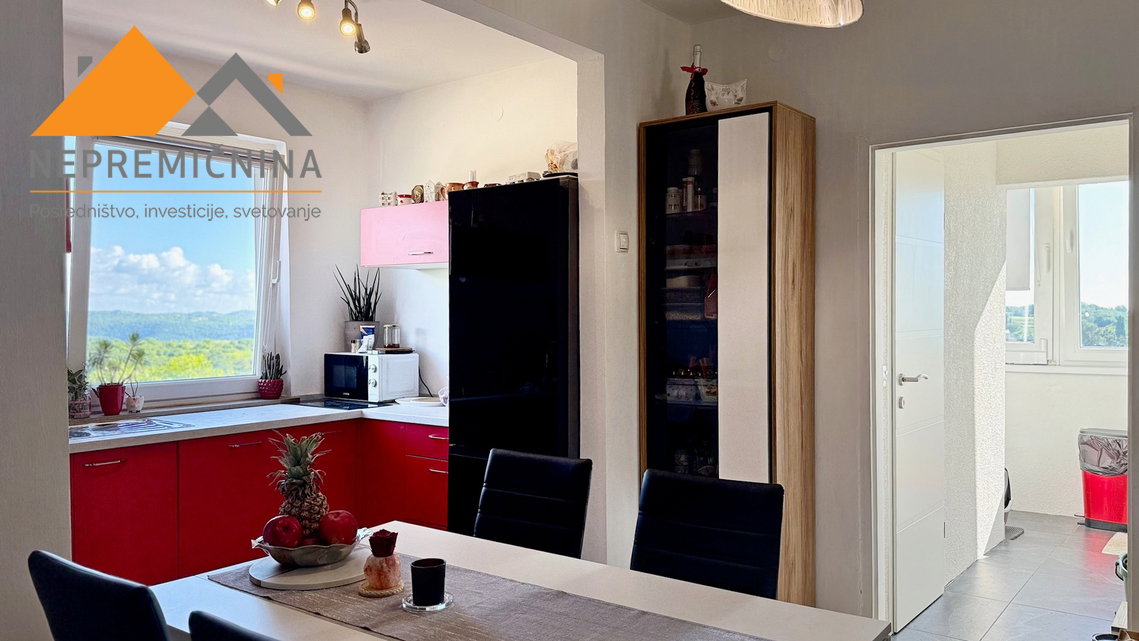 Lokacija: Obalno - kraška, Izola, Korte