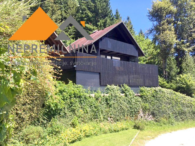 Lokacija: Gorenjska, Cerklje na Gorenjskem, Ambrož pod Krvavcem