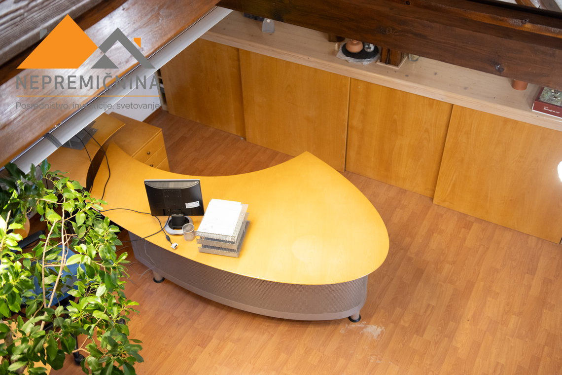 Lokacija: Gorenjska, Kranj, Stražišče