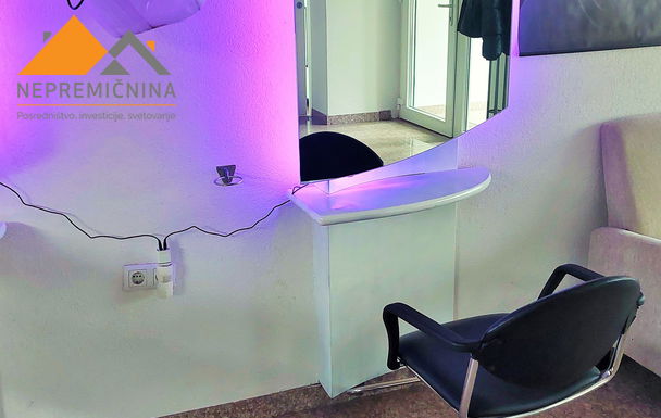 Lokacija: Gorenjska, Kranj, Zlato polje