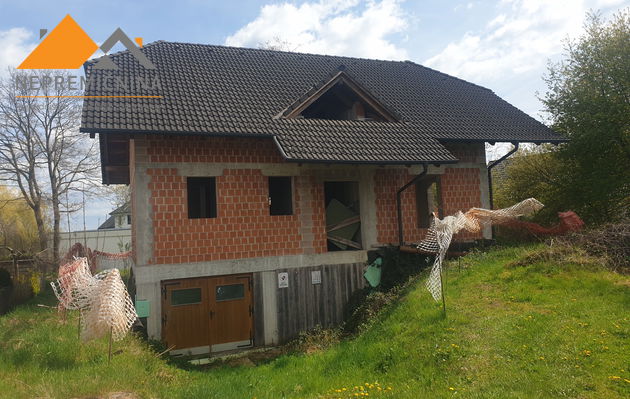 Lokacija: Gorenjska, Cerklje na Gorenjskem, Lahovče