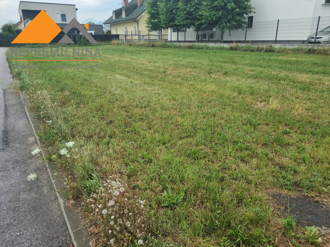 Lokacija: Gorenjska, Kranj, Primskovo