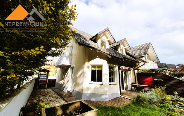 Lokacija: Gorenjska, Šenčur, Šenčur