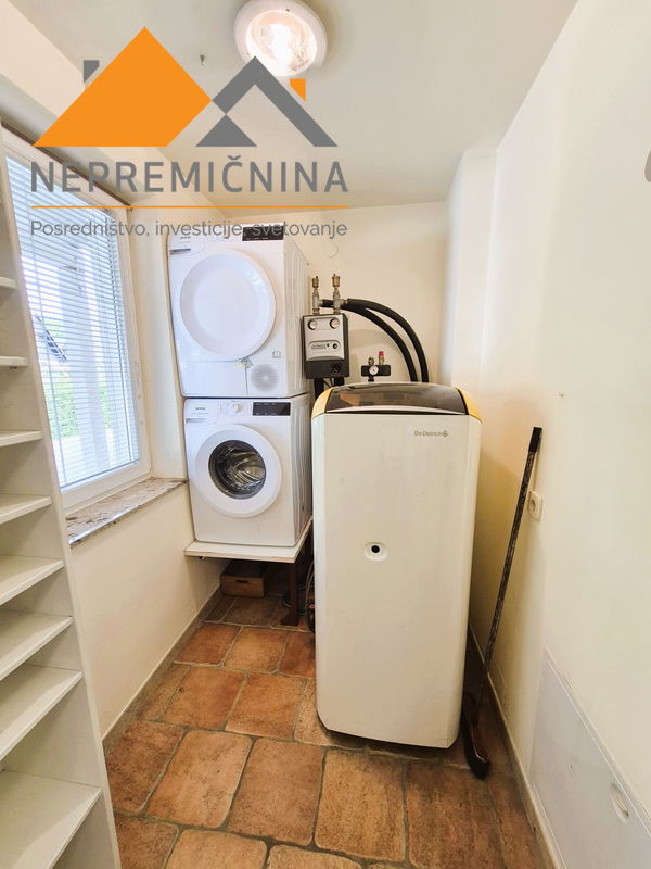 Lokacija: Gorenjska, Šenčur, Šenčur