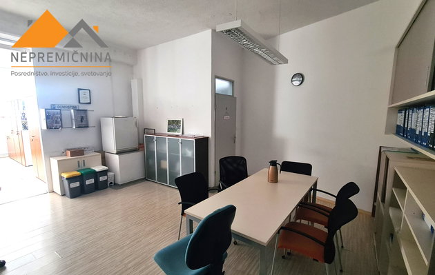Lokacija: Gorenjska, Kranj, Planina II