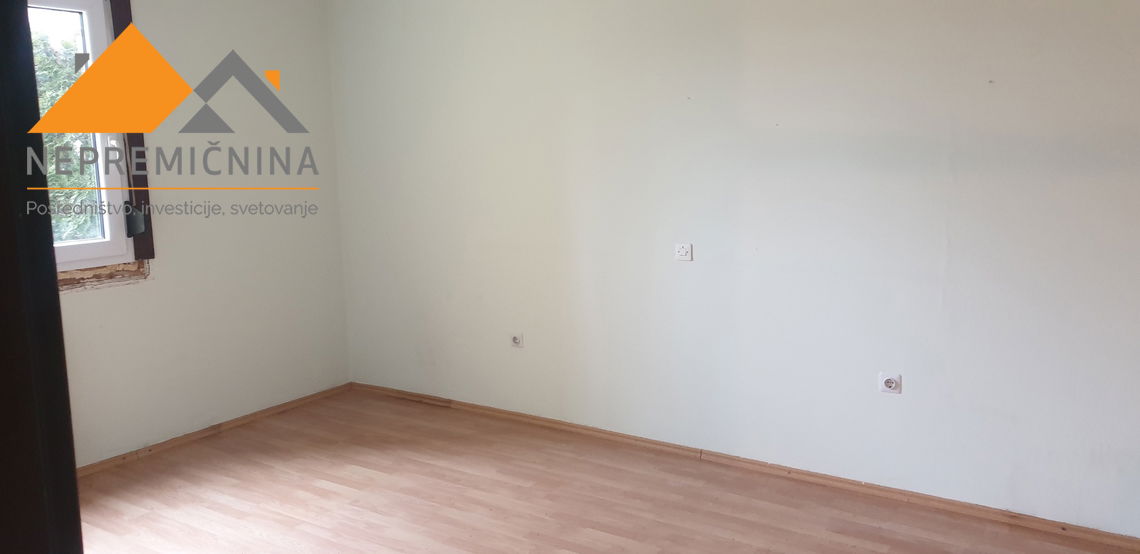 Lokacija: Gorenjska, Kranj, Planina II