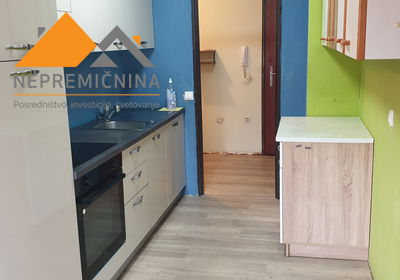 Lokacija: Gorenjska, Kranj, Planina II