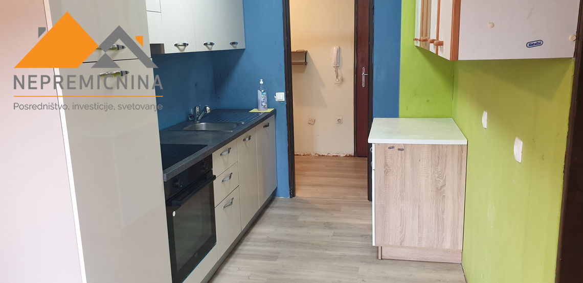 Lokacija: Gorenjska, Kranj, Planina II