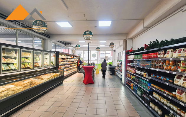 Lokacija: Gorenjska, Kranj, Planina II