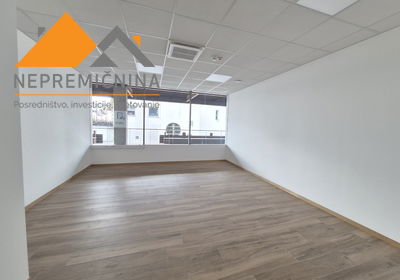 Lokacija: Gorenjska, Kranj, Center