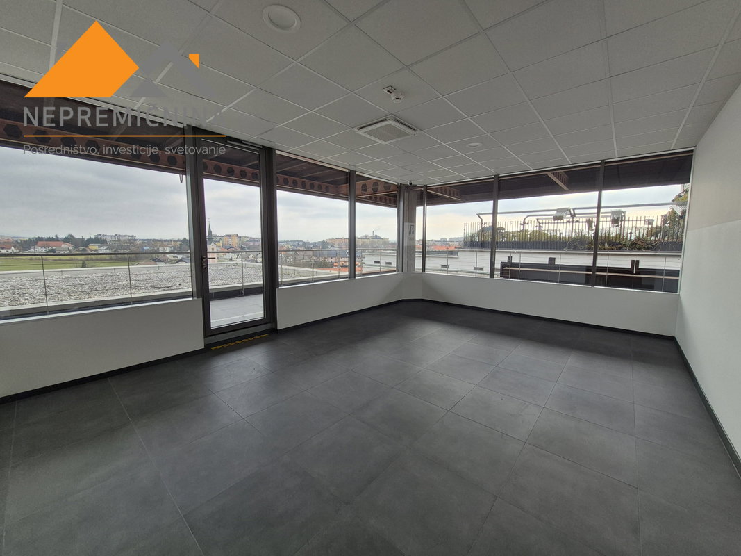 Lokacija: Gorenjska, Kranj, Center