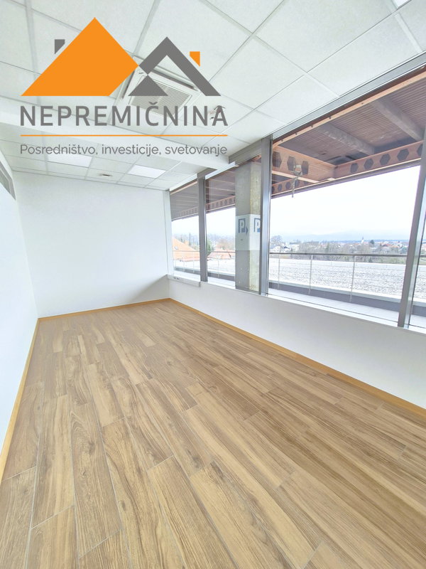 Lokacija: Gorenjska, Kranj, Center