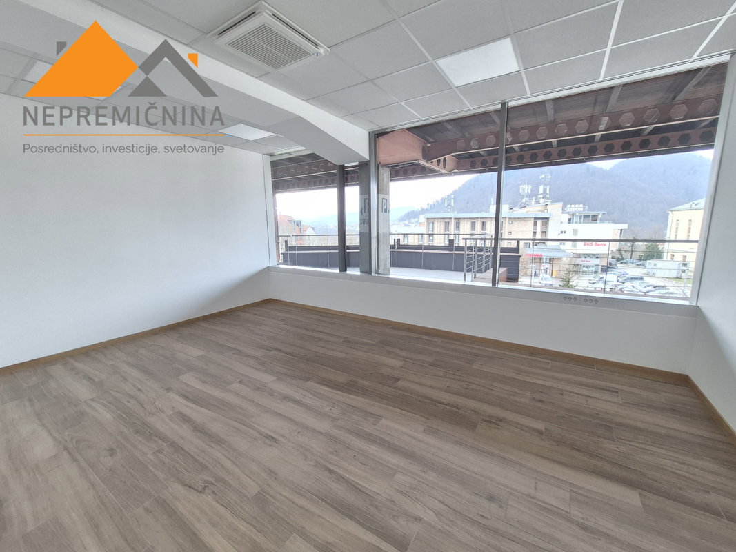 Lokacija: Gorenjska, Kranj, Center