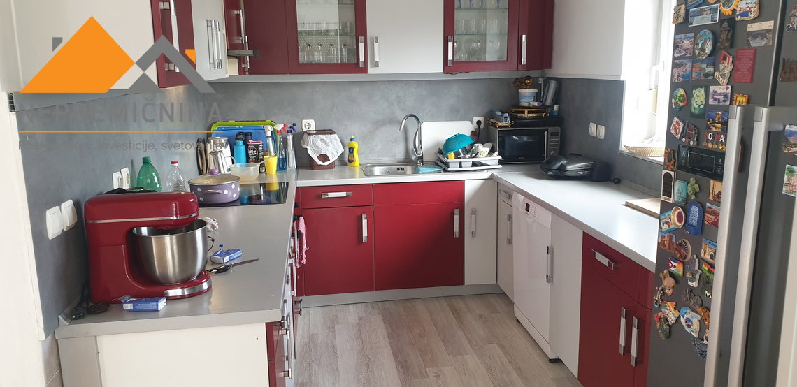 Lokacija: Gorenjska, Kranj, Zgornje Bitnje