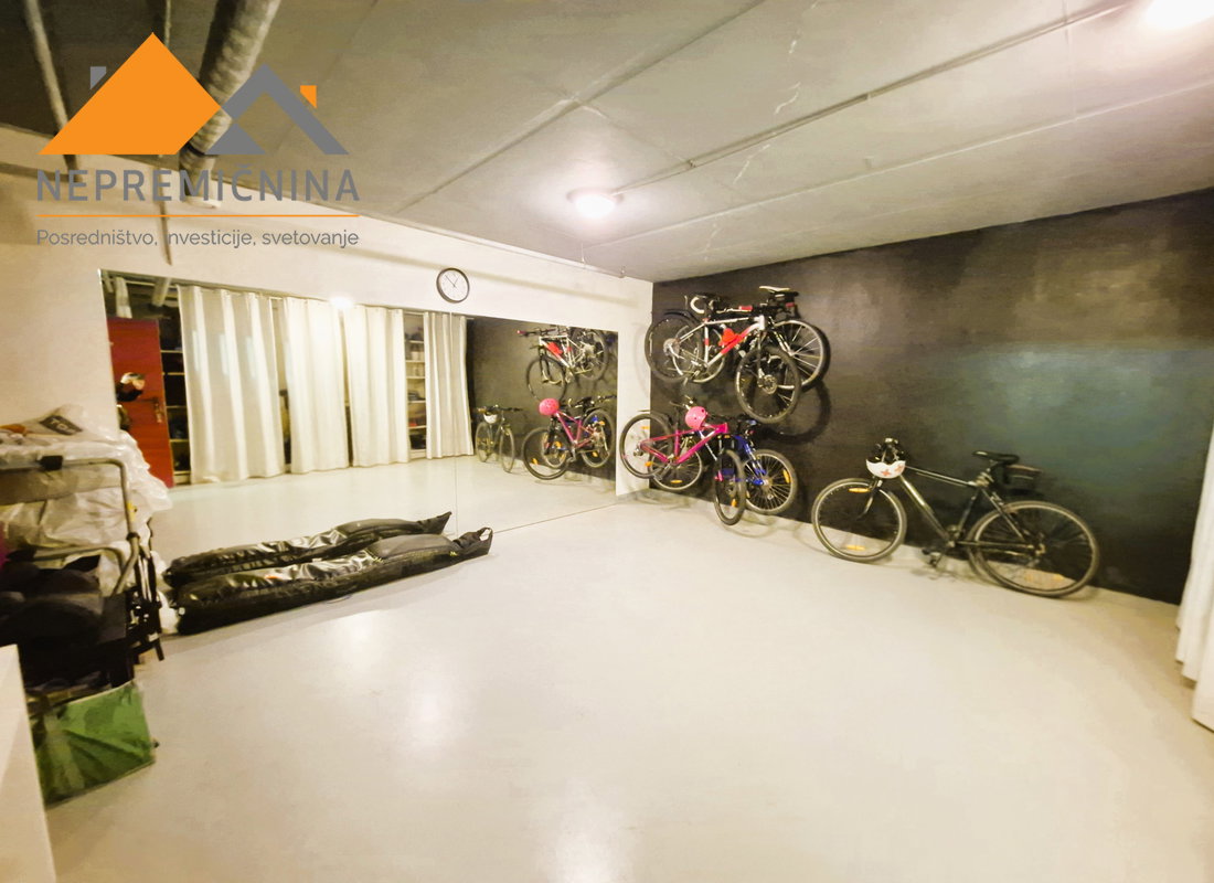 Lokacija: Ljubljana mesto, Šiška, Zg. Šiška