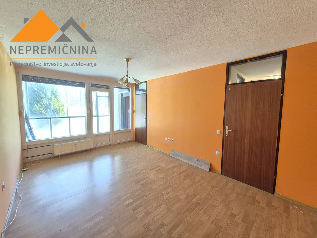 Lokacija: Gorenjska, Kranj, Planina II