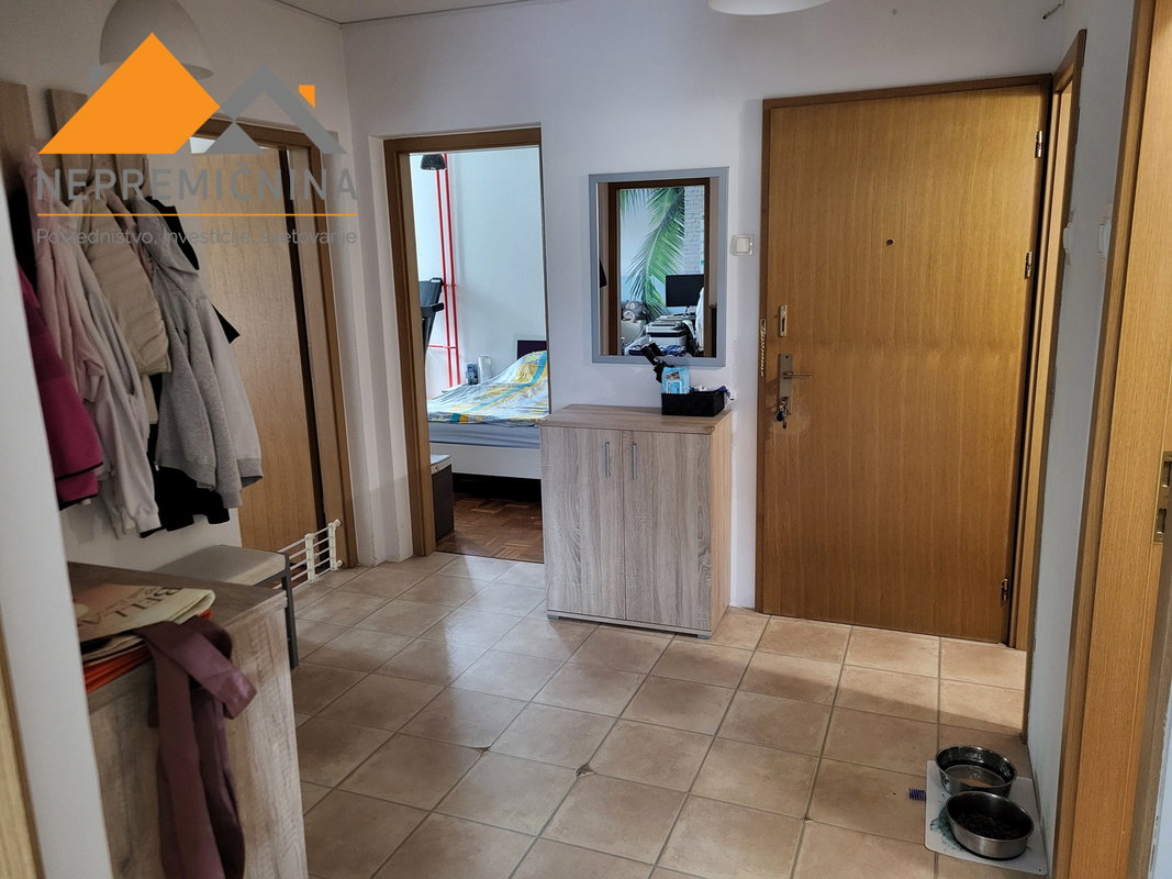 Lokacija: Gorenjska, Kranj, Planina I