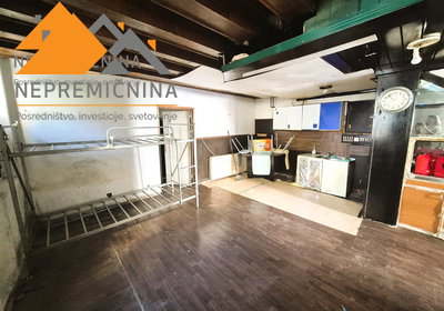 Lokacija: Gorenjska, Kranj, Center