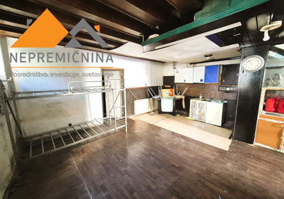 Lokacija: Gorenjska, Kranj, Center