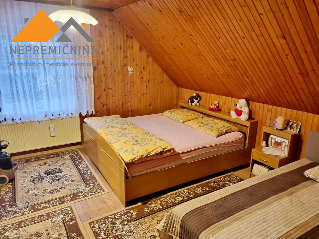 Lokacija: Gorenjska, Kranj, Stražišče