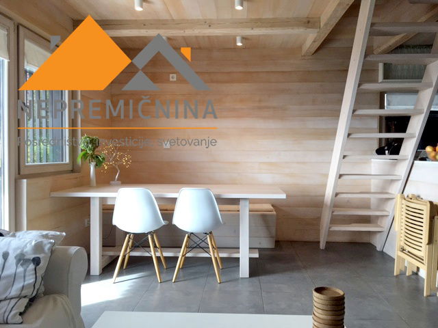 Lokacija: Gorenjska, Cerklje na Gorenjskem, Ambrož pod Krvavcem