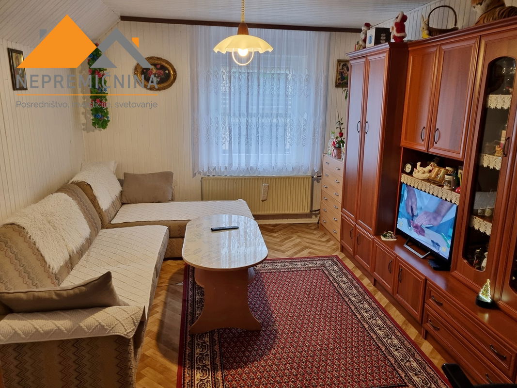Lokacija: Gorenjska, Kranj, Stražišče