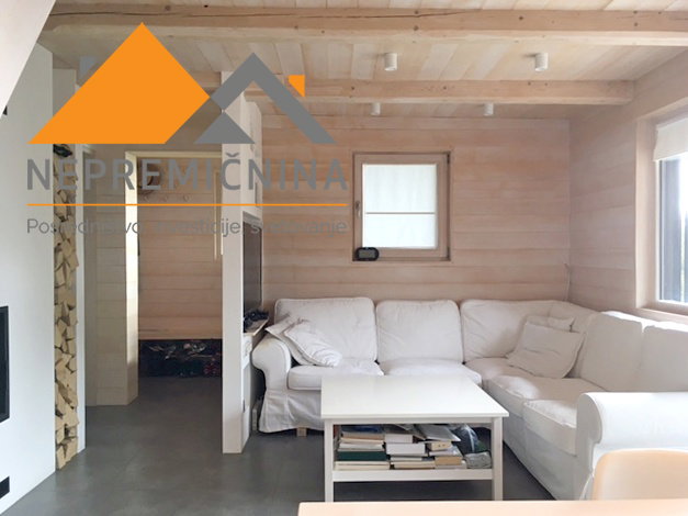 Lokacija: Gorenjska, Cerklje na Gorenjskem, Ambrož pod Krvavcem