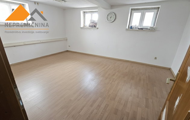 Lokacija: Gorenjska, Kranj, Kranj