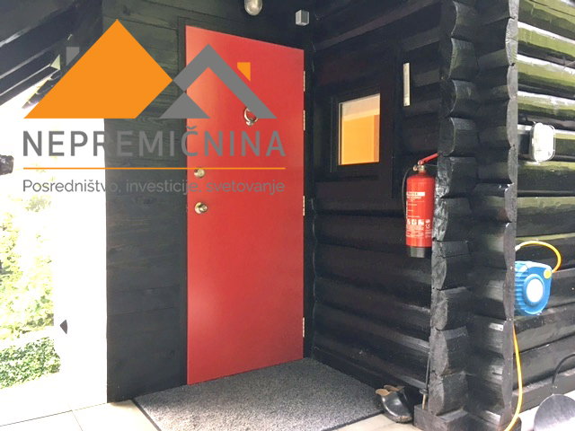 Lokacija: Gorenjska, Cerklje na Gorenjskem, Ambrož pod Krvavcem