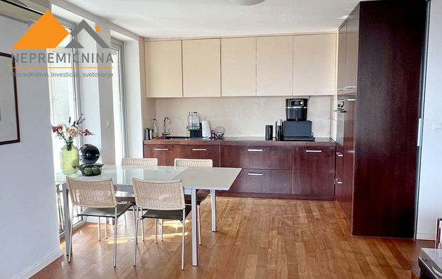 Lokacija: Gorenjska, Kranj, Kranj