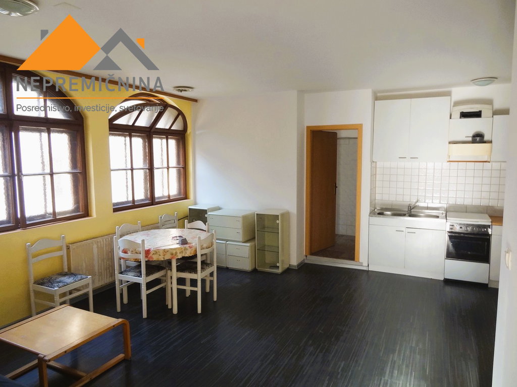 Lokacija: Gorenjska, Kranj, Center