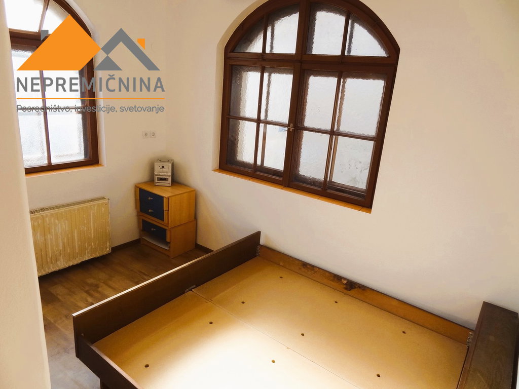 Lokacija: Gorenjska, Kranj, Center