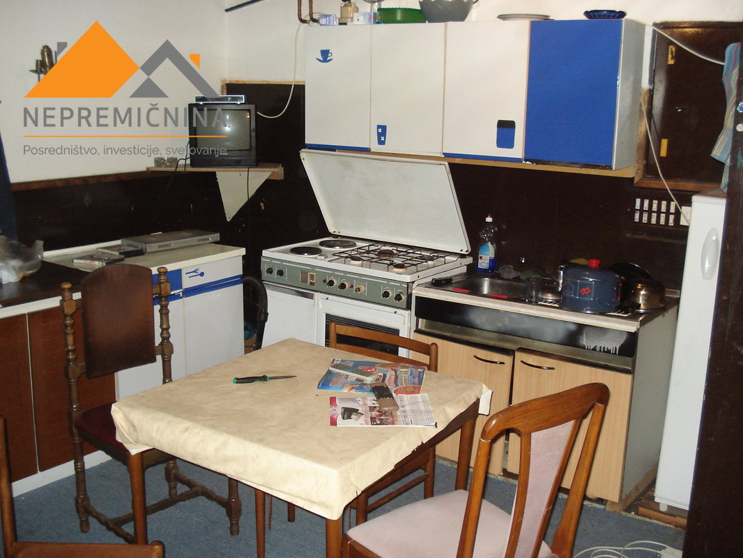 Lokacija: Gorenjska, Kranj, Center