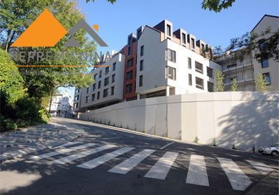 Lokacija: Gorenjska, Kranj, Center