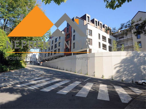 Lokacija: Gorenjska, Kranj, Center