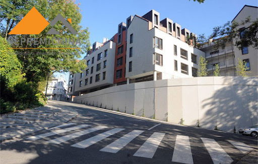 Lokacija: Gorenjska, Kranj, Center