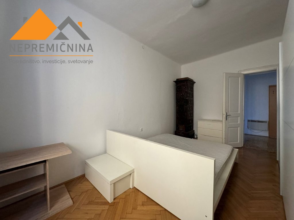 Lokacija: Gorenjska, Kranj, Center
