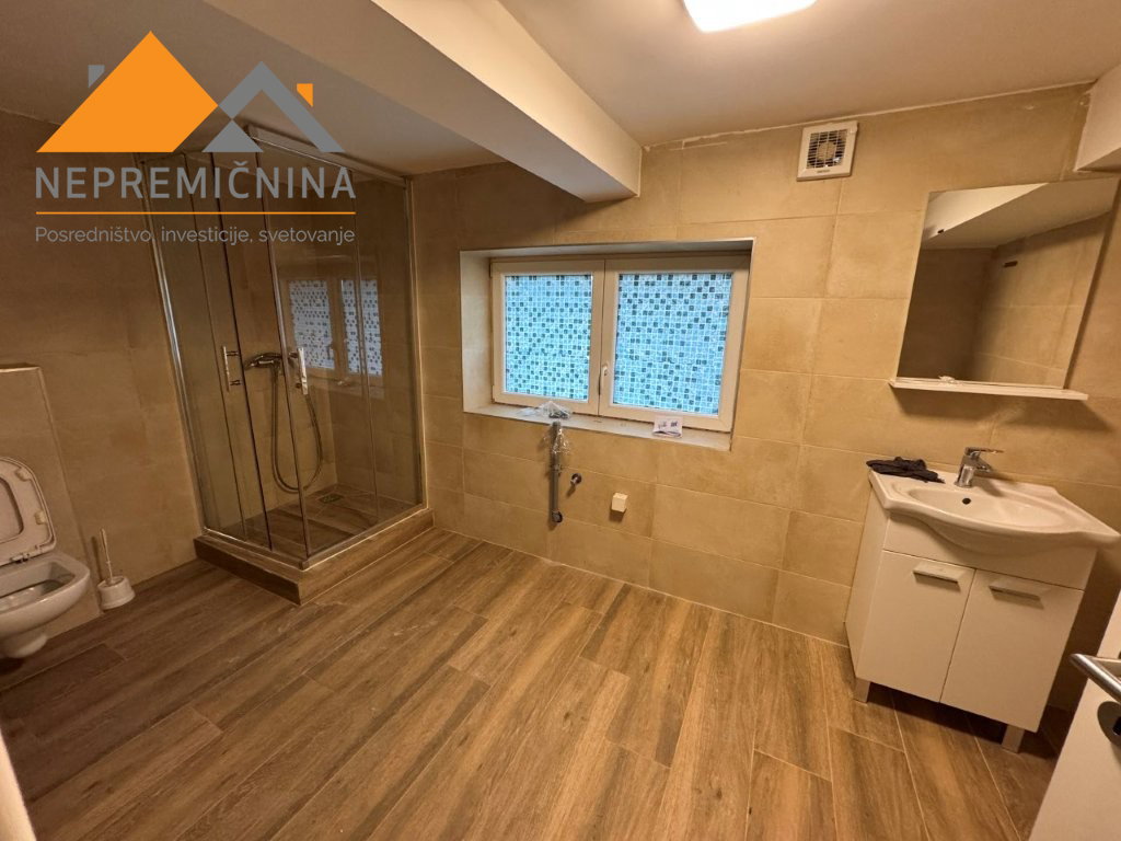 Lokacija: Gorenjska, Kranj, Kranj