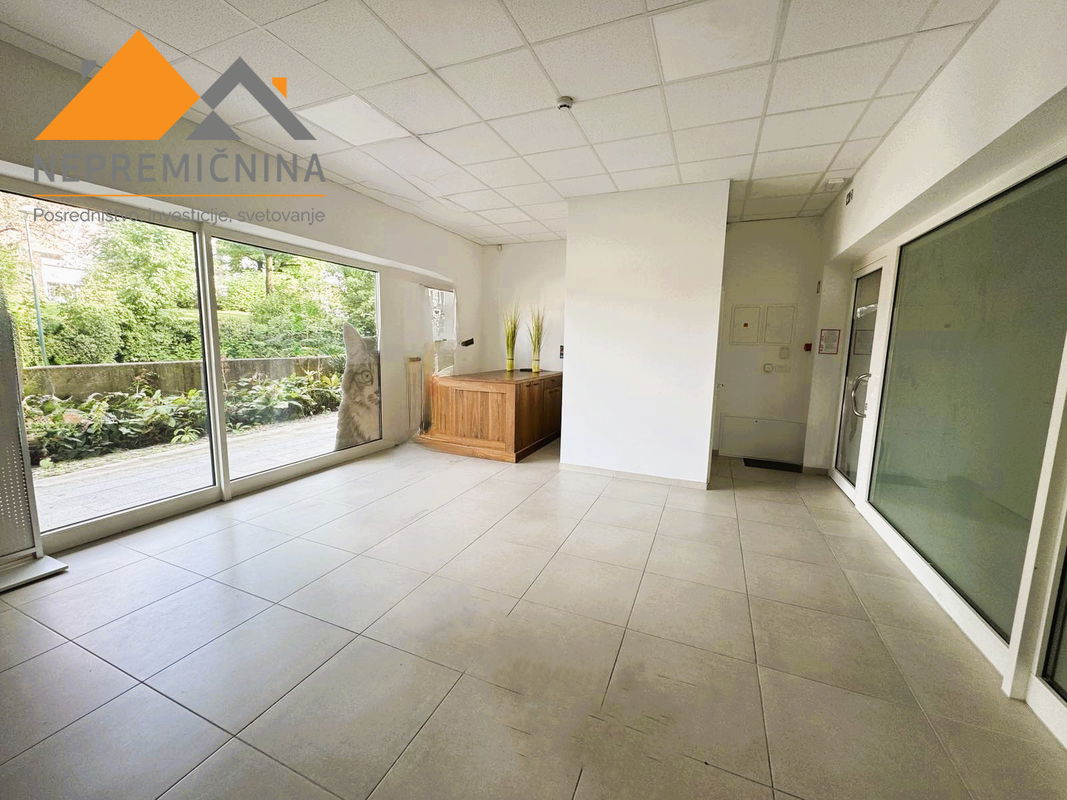 Lokacija: Gorenjska, Kranj, Center