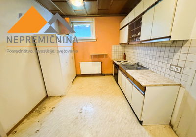 Lokacija: Gorenjska, Radovljica, Lesce